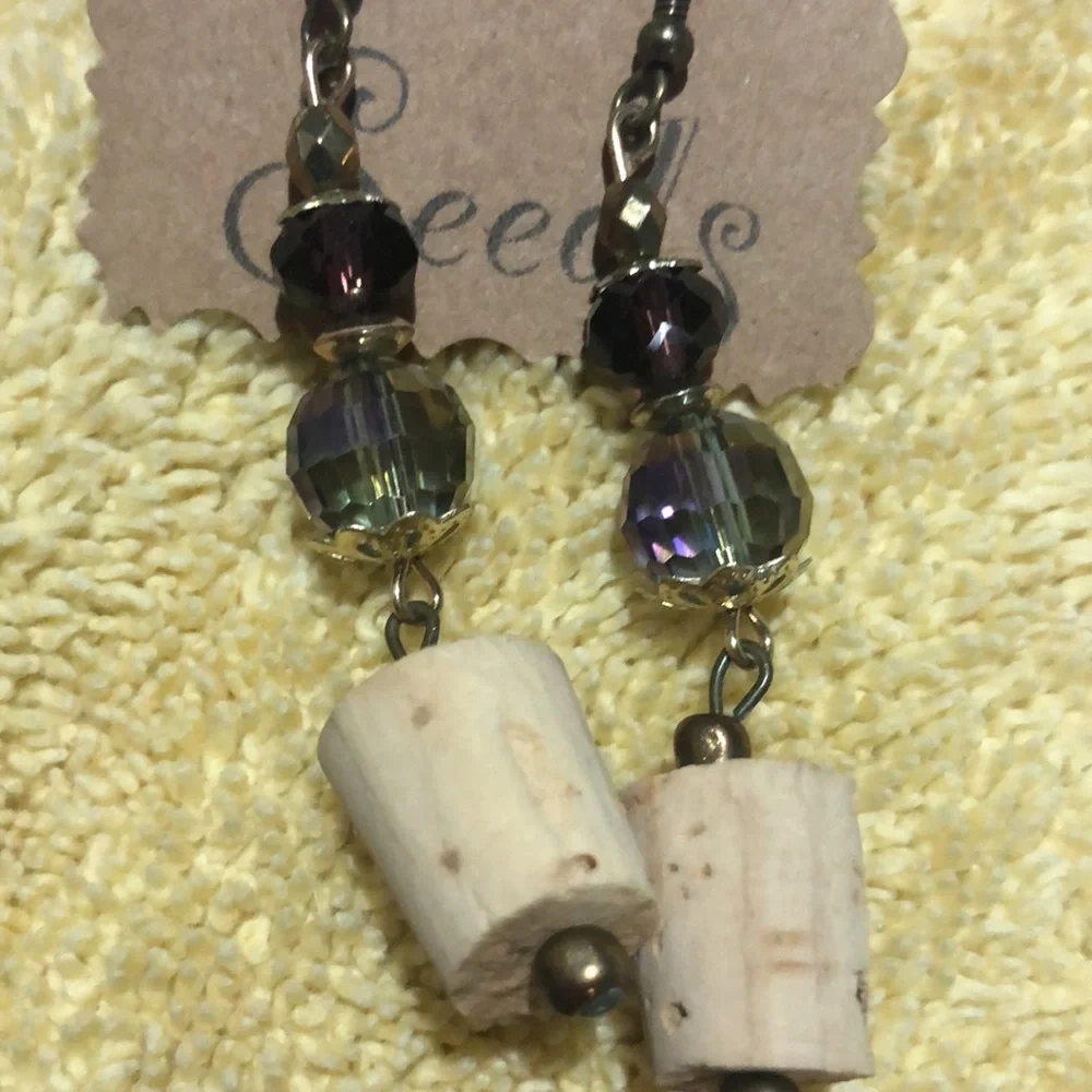 🛍Handcrafted New Wine earrings‎